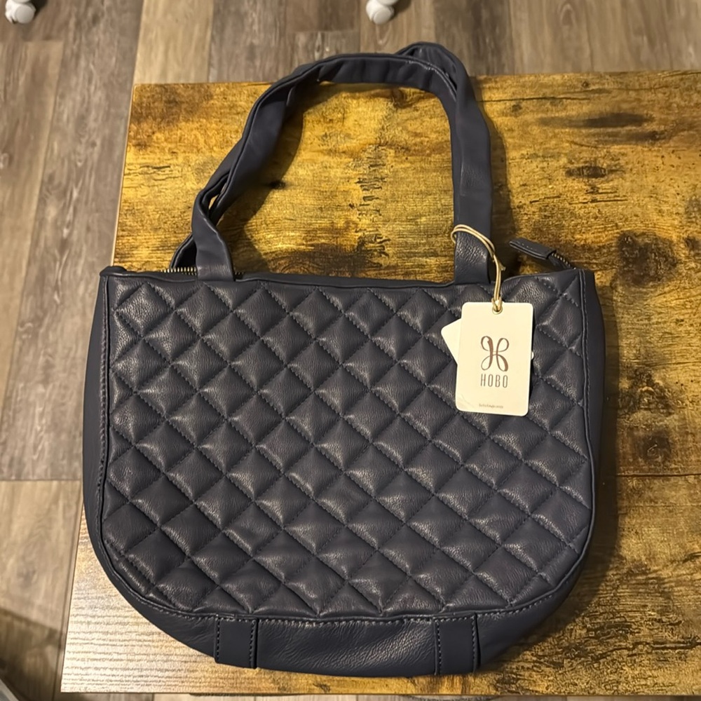 NWT Hobo “Carver” Navy Leather Quilted Shoulder Bag